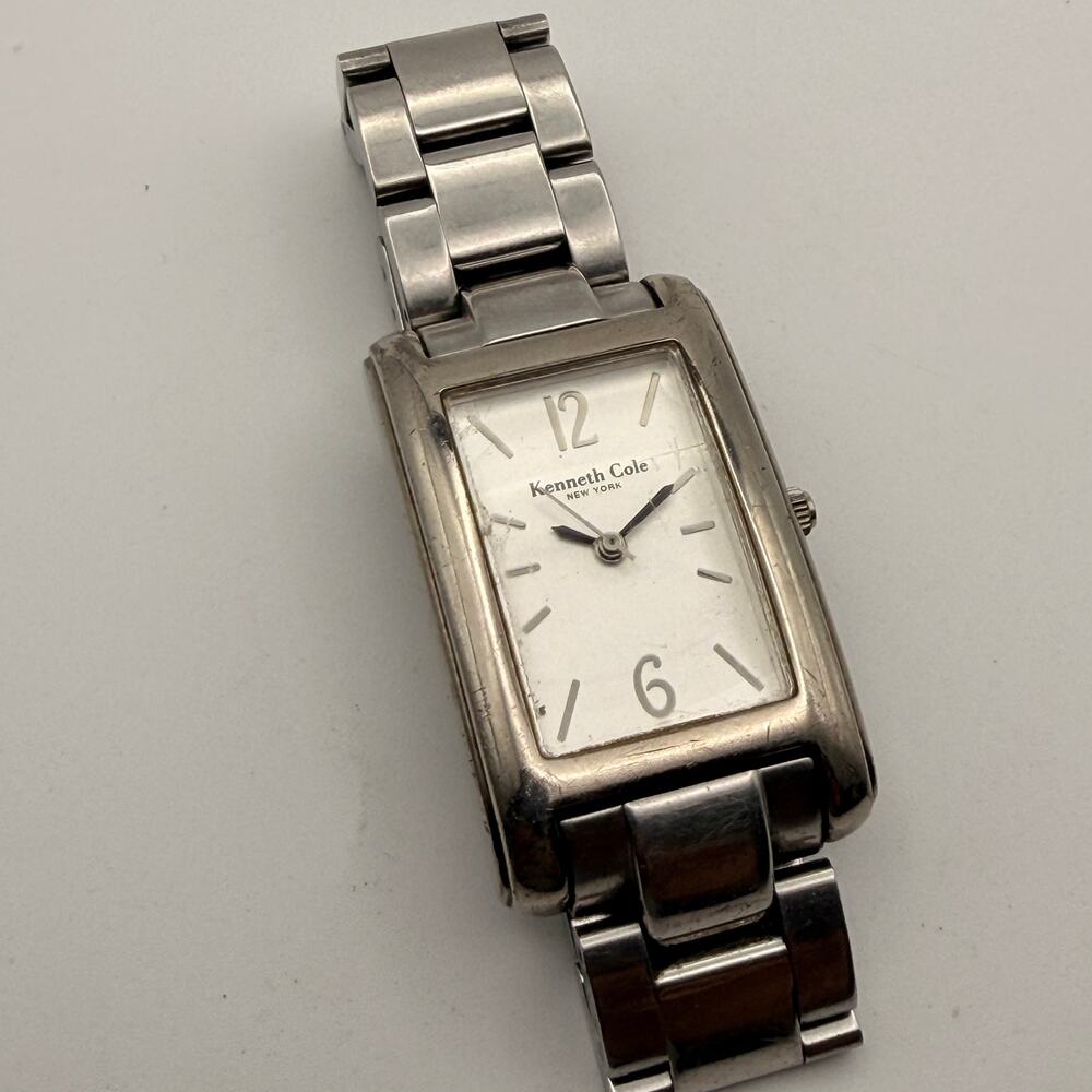 Elegant Kenneth Cole New York Silvertone Stainless Steel Watch New Battery